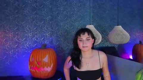Snapshot of elizabeth_taylorxxx chatting on November 2025 07:38:01 PM Elizabeth Taylor online show from November 2025 07:38:01 PM