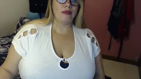 Elizabeth online show from January 2025 10:01:01 AM