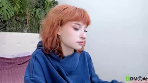 Snapshot of elizanik chatting on October 2025 08:49:01 PM Eliza online show from October 2025 08:49:01 PM