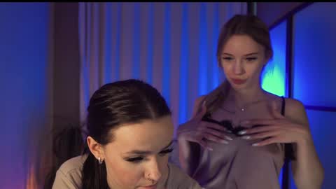 elizzza_ online show from February 2025 07:26:02 AM