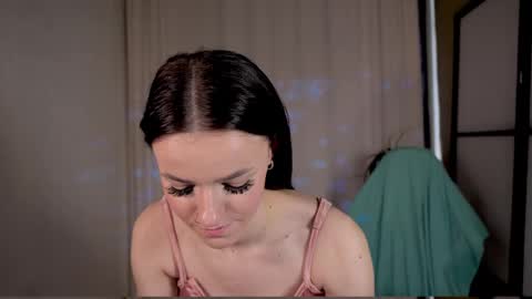 elizzza_ online show from February 2025 11:50:02 AM