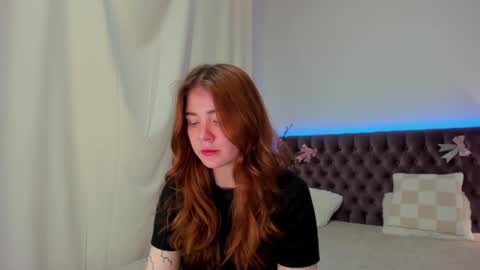 Ella Mayers online show from February 2025 12:27:02 AM