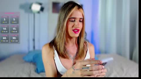 ella_mon online show from September 2025 09:09:02 PM