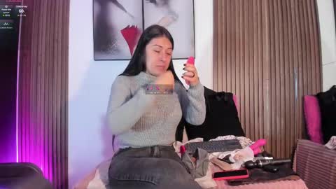 ella rouse online show from September 2025 11:55:02 AM