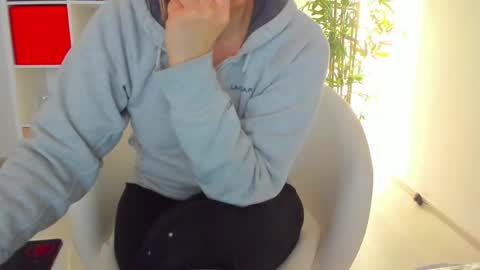 ella_squirt online show from March 2025 08:30:01 AM