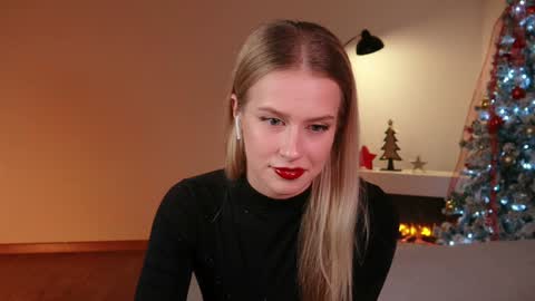 Ella online show from January 2025 08:46:02 PM