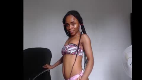 ella online show from September 2025 02:22:02 PM