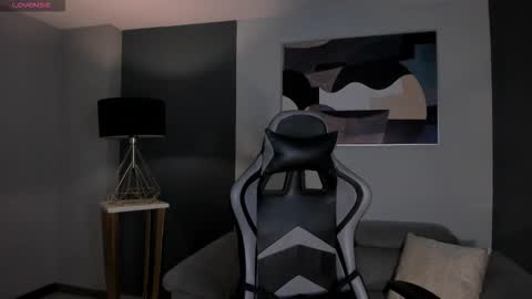 EllaClark online show from September 2025 04:56:01 PM