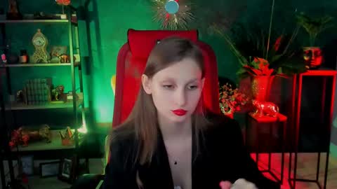 Ella online show from February 2025 12:31:01 PM