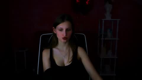 Ella online show from March 2025 01:26:02 PM