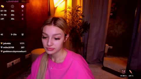 Snapshot of ellamilla chatting on January 2025 05:56:01 AM ellamilla online show from January 2025 05:56:01 AM