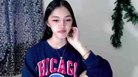 Snapshot of ellamiller69 chatting on October 2025 10:30:01 PM ELLA online show from October 2025 10:30:01 PM