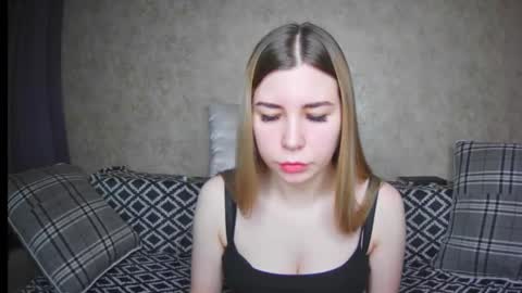 EllaNuar online show from December 2024 02:09:01 AM
