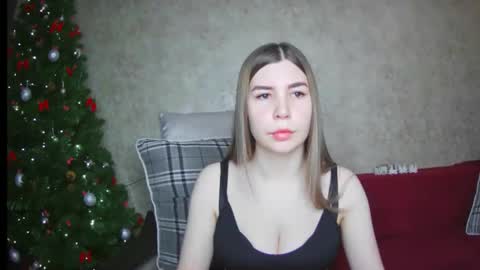 EllaNuar online show from January 2025 02:25:01 AM