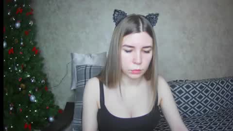 EllaNuar online show from January 2025 01:20:02 AM