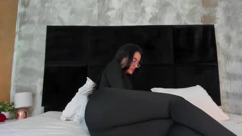 Snapshot of ellaochoa chatting on March 2025 05:22:02 PM ella online show from March 2025 05:22:02 PM