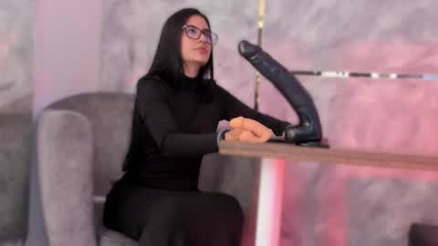 Snapshot of ellaochoa chatting on November 2025 11:34:01 AM ella online show from November 2025 11:34:01 AM