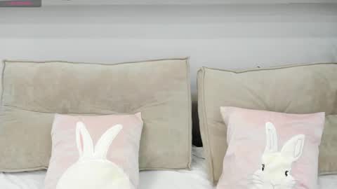 Snapshot of elle_ellise chatting on October 2025 12:52:02 AM elle_ellise online show from October 2025 12:52:02 AM