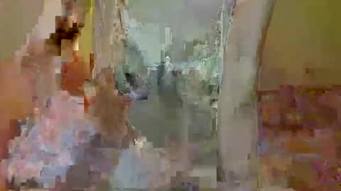 Snapshot of elle_girl chatting on October 2025 04:46:01 AM elle_girl online show from October 2025 04:46:01 AM