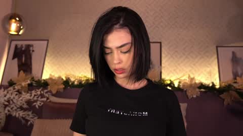 Elle Diane online show from December 2024 01:04:02 AM