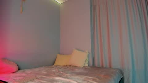 Snapshot of ellenmays chatting on January 2025 02:25:01 PM Ellen online show from January 2025 02:25:01 PM