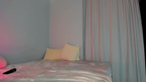 Snapshot of ellenmays chatting on January 2025 05:27:01 PM Ellen online show from January 2025 05:27:01 PM