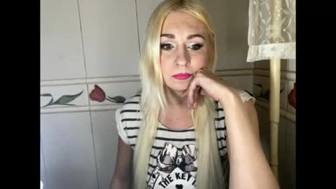 EllenMiss online show from September 2025 04:23:01 AM