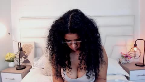  Ellie   online show from December 2024 03:12:02 PM