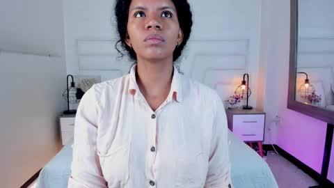  Ellie   online show from February 2025 12:11:01 PM