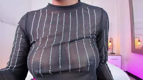  Ellie   online show from February 2025 03:16:01 PM