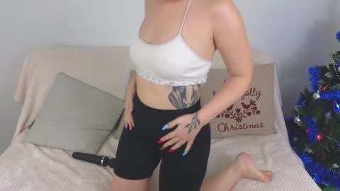 Ellie online show from December 2024 11:32:01 AM