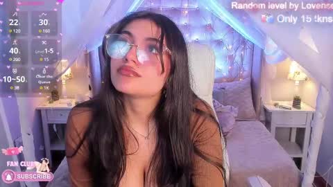  Ellie Jhonson  online show from February 2025 05:57:02 PM