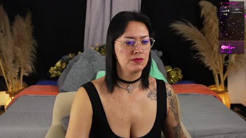Ellie Ramos online show from December 2024 12:27:01 PM