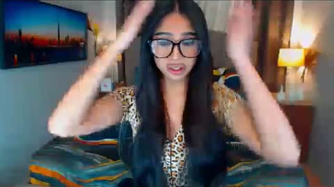ellie online show from December 2024 03:21:02 AM