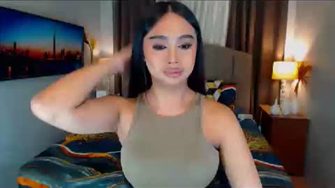 ellie online show from December 2024 08:10:02 PM