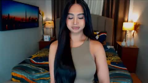 ellie online show from December 2024 06:27:01 PM