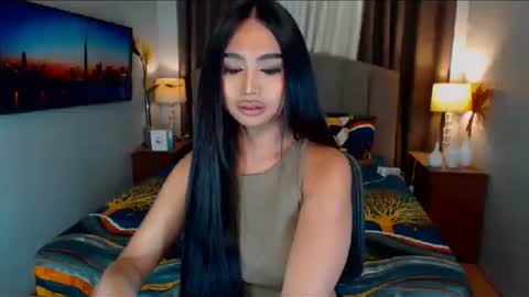 ellie online show from December 2024 09:29:02 PM