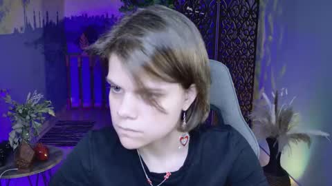 elliemurler online show from October 2025 09:06:02 AM