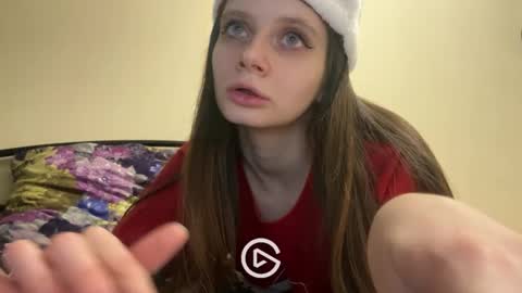 Snapshot of elliewalkersdreamgirl chatting on December 2024 09:11:02 PM Effie1818 online show from December 2024 09:11:02 PM