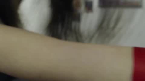 Snapshot of elliewalkersdreamgirl chatting on March 2025 07:59:02 PM Effie1818 online show from March 2025 07:59:02 PM