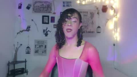 Snapshot of ellis_flowers chatting on October 2025 06:06:01 PM . online show from October 2025 06:06:01 PM