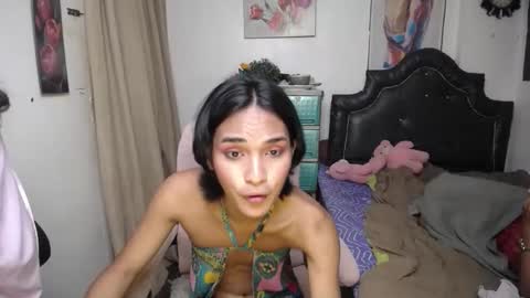 Snapshot of ellorrey chatting on October 2025 10:32:02 PM ELLORREY online show from October 2025 10:32:02 PM