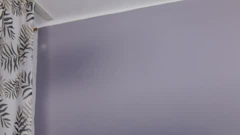 Snapshot of ellsa_jean chatting on September 2025 02:24:01 AM Elsa Jean online show from September 2025 02:24:01 AM