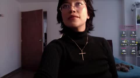 Snapshot of elly_uwuw chatting on October 2025 09:24:01 PM Emy Castro online show from October 2025 09:24:01 PM