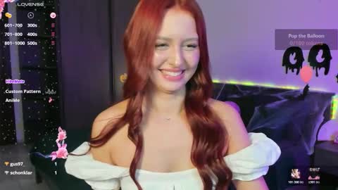 Snapshot of ellypeach chatting on October 2025 02:28:02 PM EllyPeach online show from October 2025 02:28:02 PM