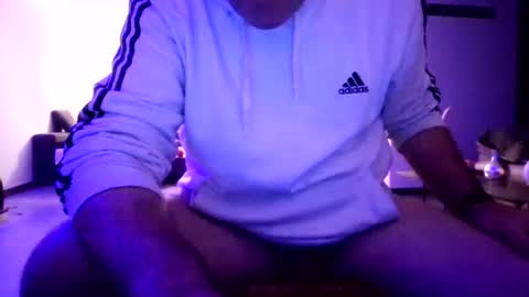 Snapshot of elmangoestuyo chatting on October 2025 09:08:02 PM elmangoestuyo online show from October 2025 09:08:02 PM