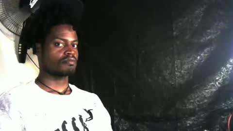 EL NIIGGGAA  21                                                                  EL NIGGA  21 online show from December 2024 03:00:01 AM