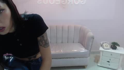 Elody  online show from February 2025 09:47:01 AM