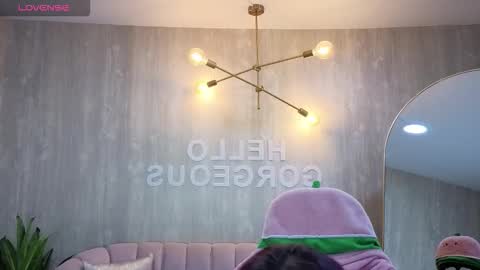 Elody  online show from October 2025 04:25:02 AM