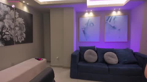 ELOISA OLIVERO online show from October 2025 07:14:02 PM